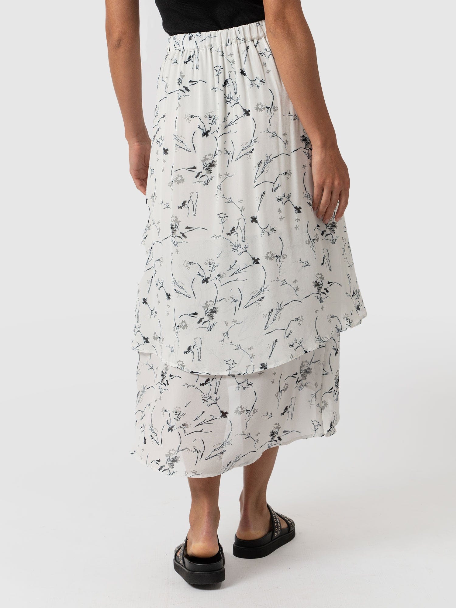 SereneStyles™ | Layered Skirt