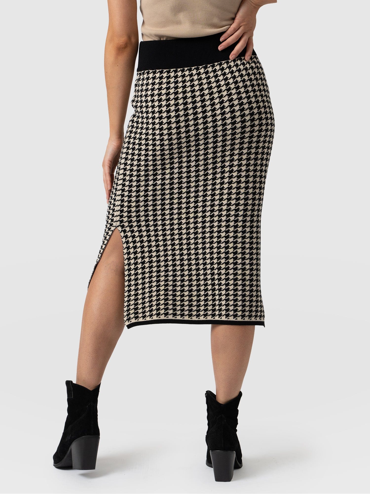 SereneStyles™ | Pencil Skirt